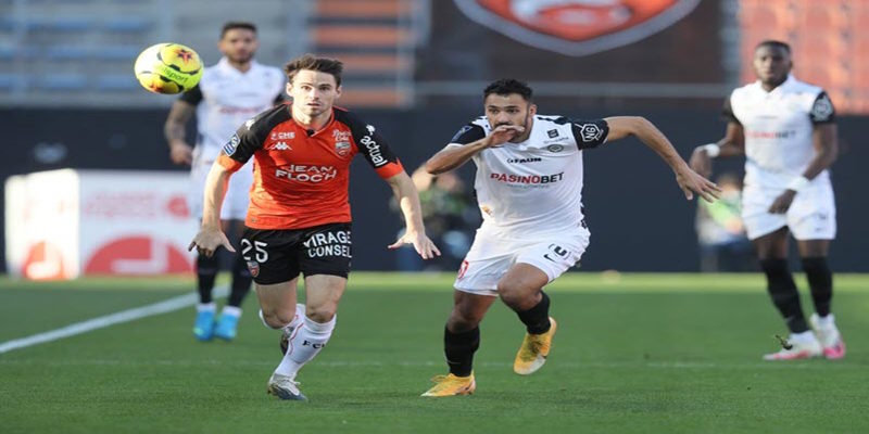 Soi kèo Lorient vs Lille - phong độ trước trận